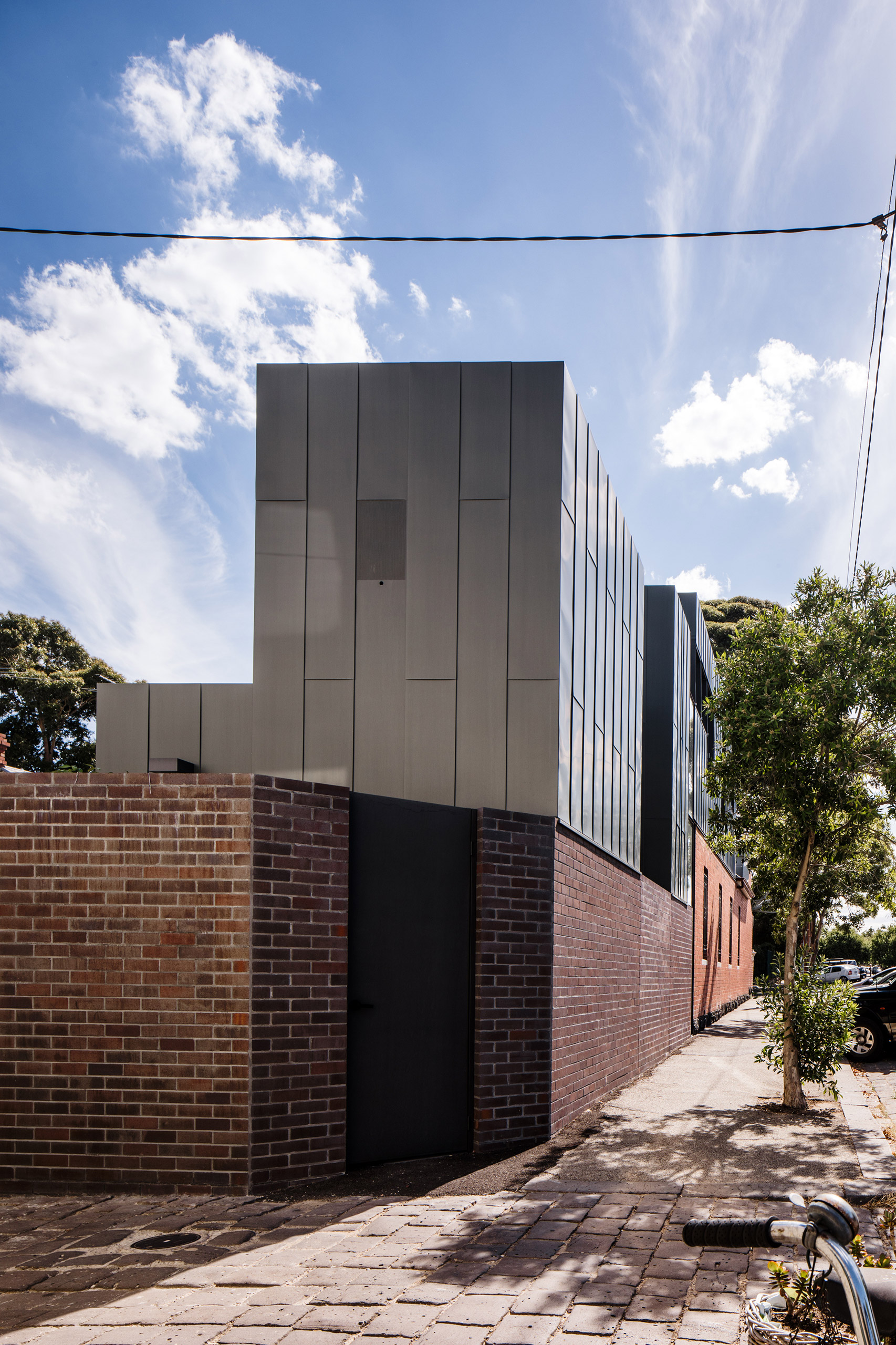 Station Street House Robert Simeoni Architects